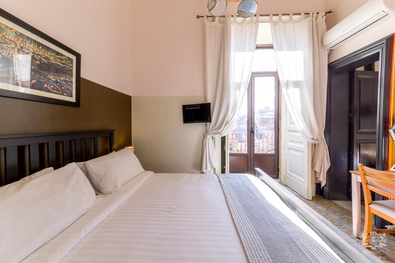 Grand Tour Design Guest House Catania Self Check-In ภายนอก รูปภาพ