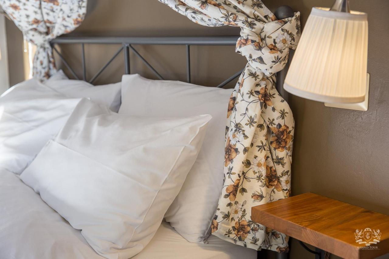 Grand Tour Design Guest House Catania Self Check-In ภายนอก รูปภาพ
