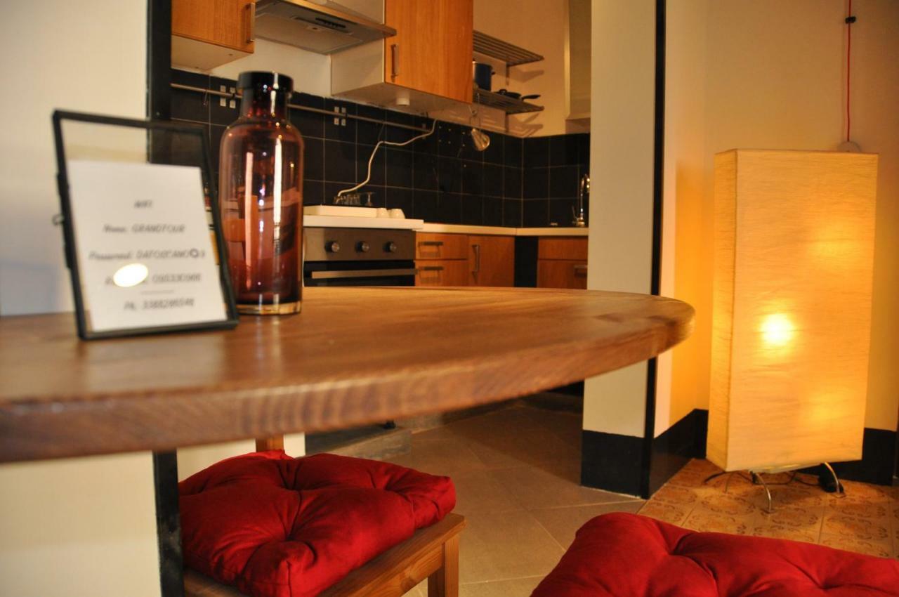 Grand Tour Design Guest House Catania Self Check-In ภายนอก รูปภาพ